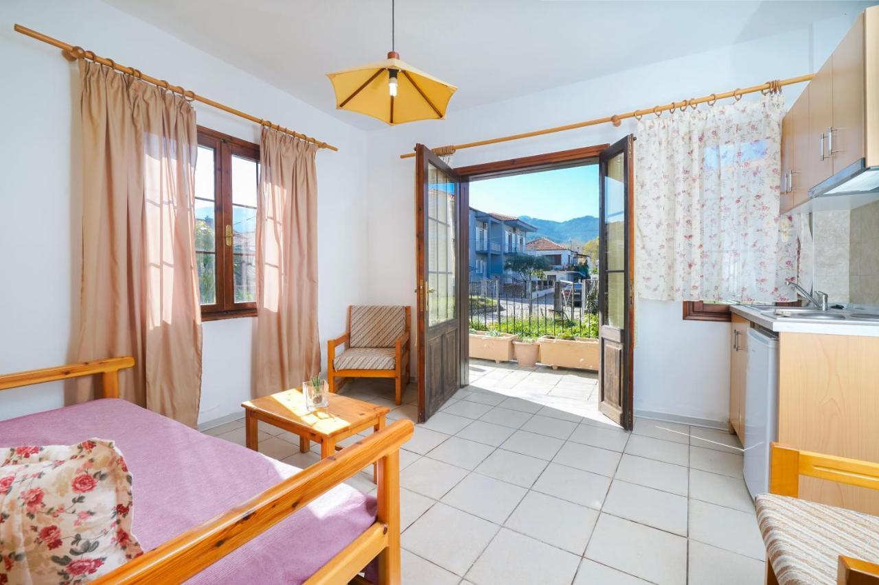 Penelopi Apartments Limenas (Thasos) Exterior foto